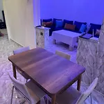 Appart Cosy Pres De Laeroport Adapte Au Famille